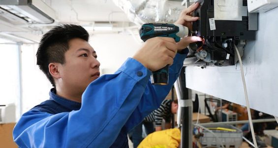 Jasa Service (Perbaikan) AC Daikin Professional