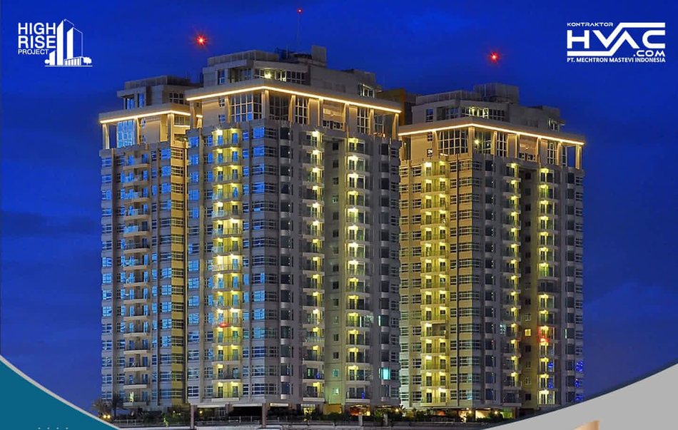 Gedung Apartemen Cambridge Medan pada malam hari