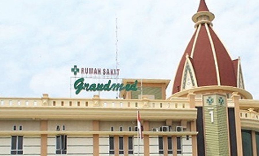 Gedung Rumah Sakit Grand Medistra